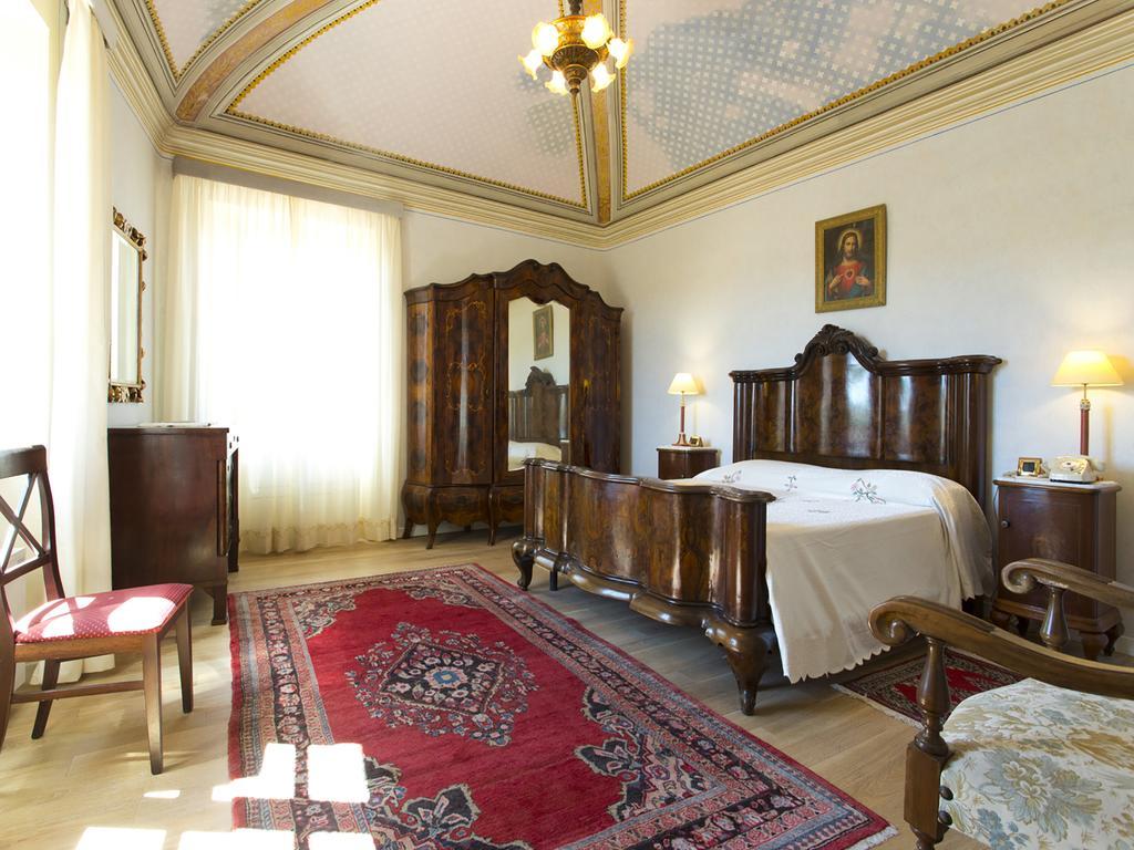 ホテル Ca' De' Principi - Residenza D'Epoca ピエガーロ エクステリア 写真