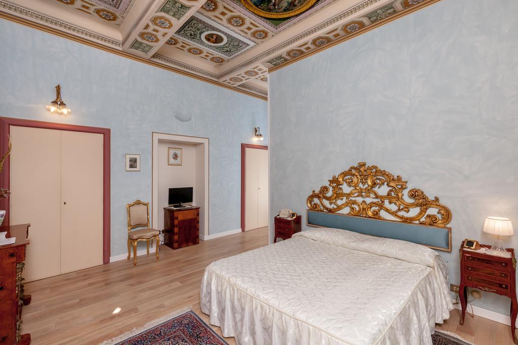 ホテル Ca' De' Principi - Residenza D'Epoca ピエガーロ エクステリア 写真